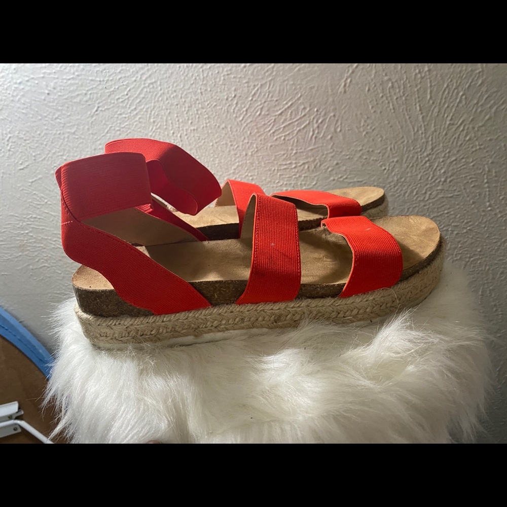 Sandals - Picture 3 of 3